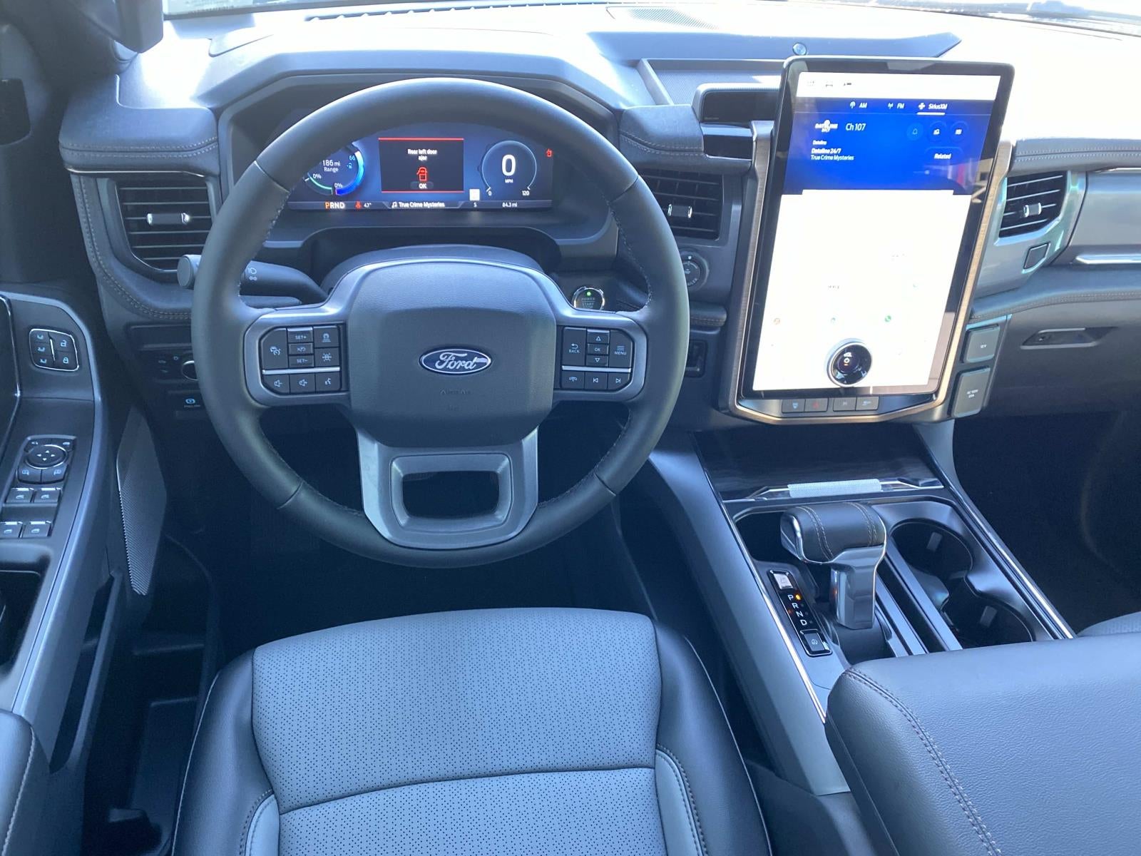 2025 Ford F-150 Lightning Lariat