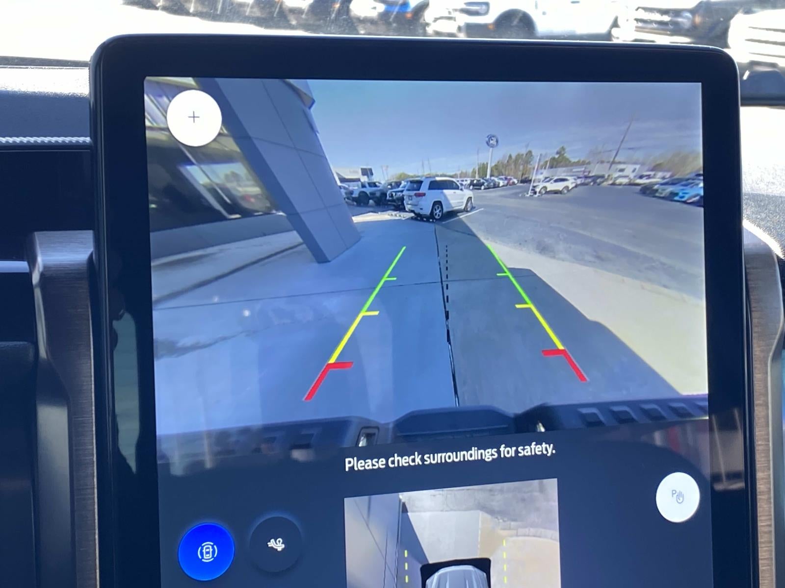 2025 Ford F-150 Lightning Lariat