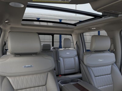 2026 Ford Super Duty F-350 DRW Platinum