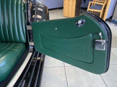 1952 MG TD Base