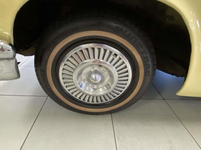 1957 Ford Thunderbird Base
