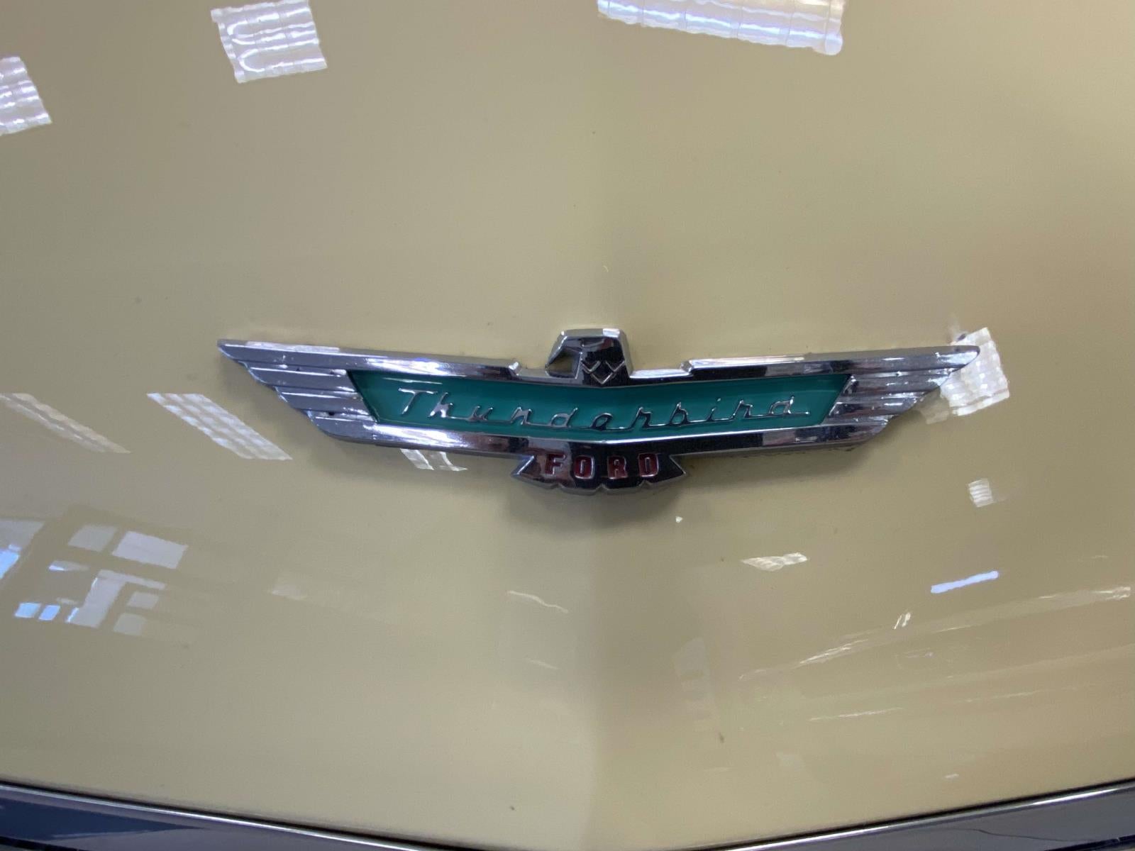 1957 Ford Thunderbird Base