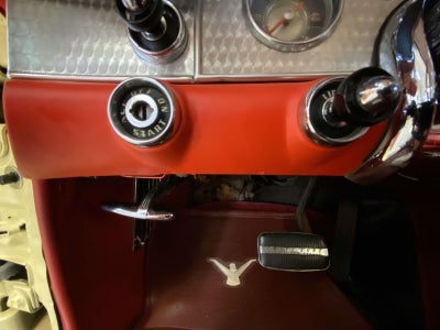 1957 Ford Thunderbird Base