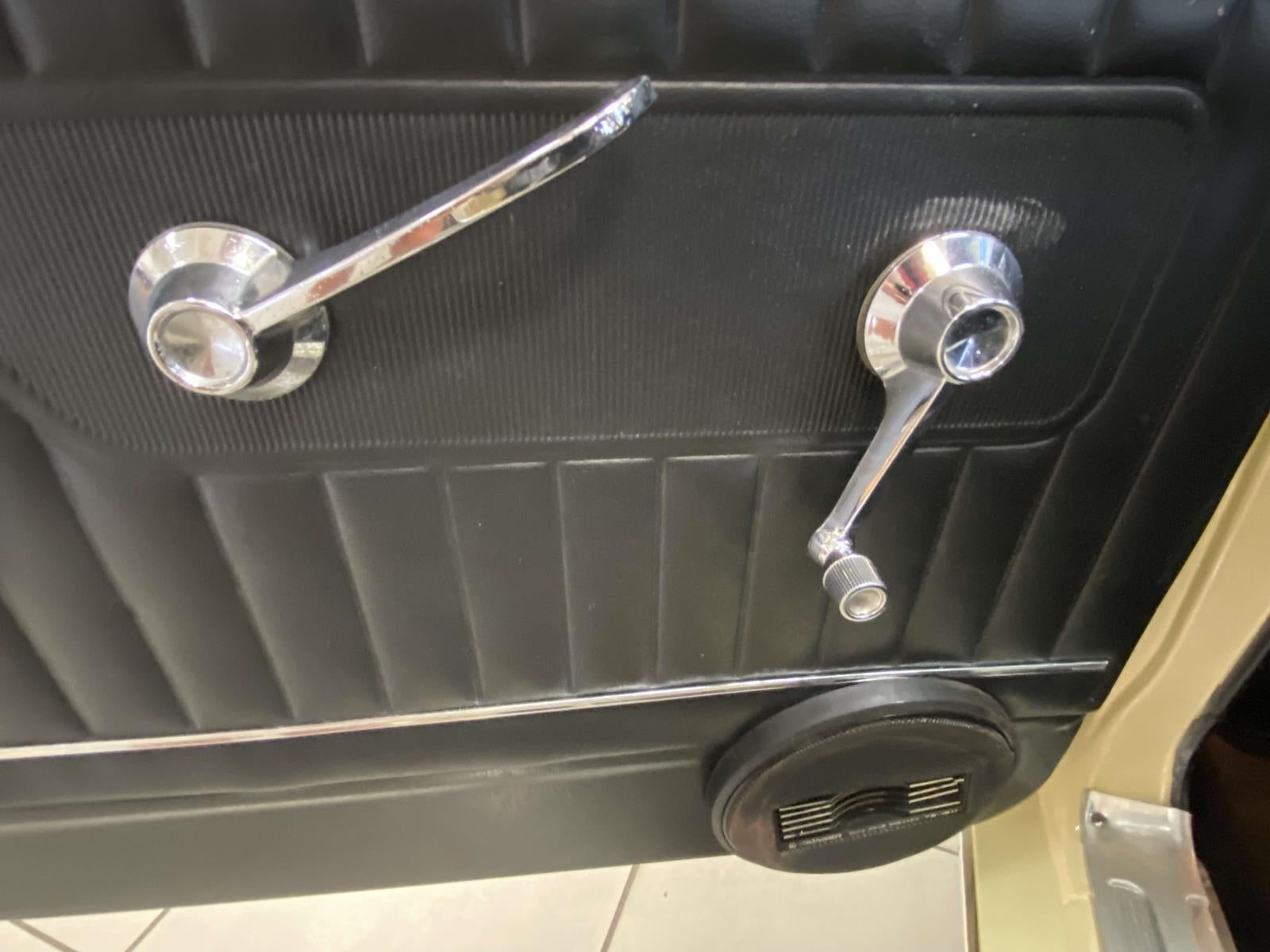 1965 Ford Mustang Base