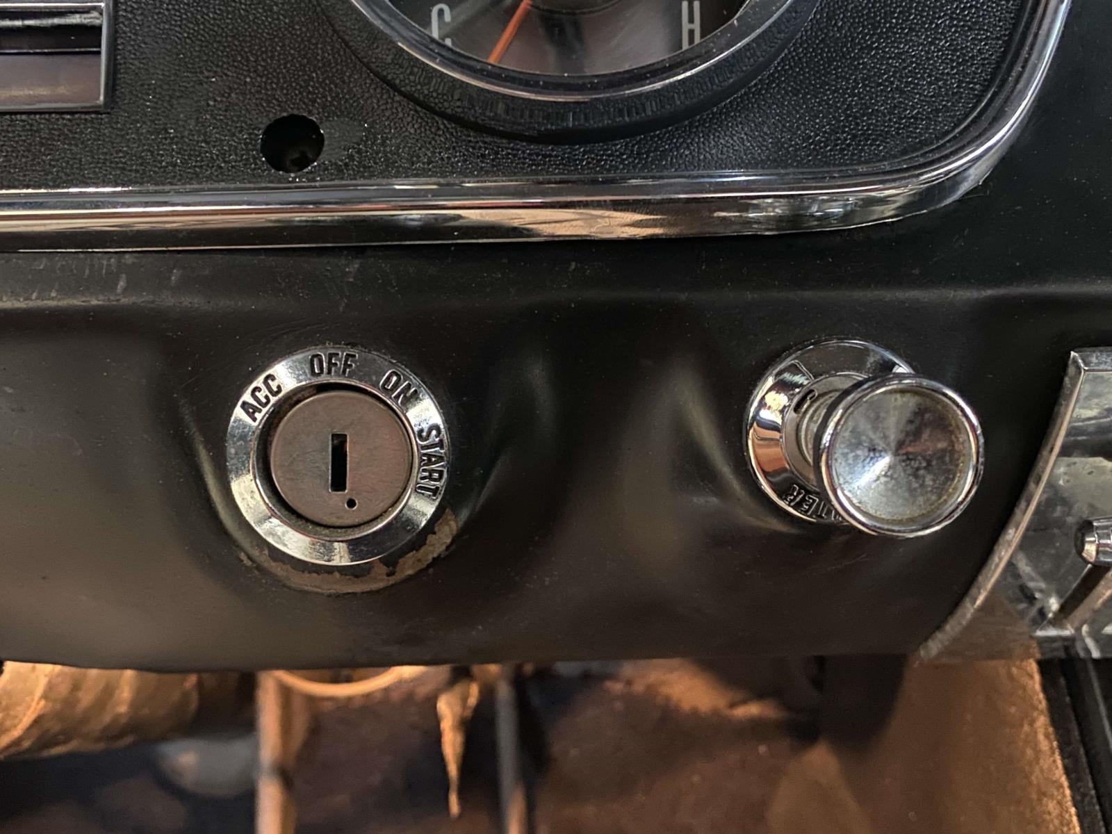 1965 Ford Mustang Base