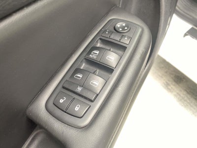 2016 Chrysler 200 4dr Sdn C AWD