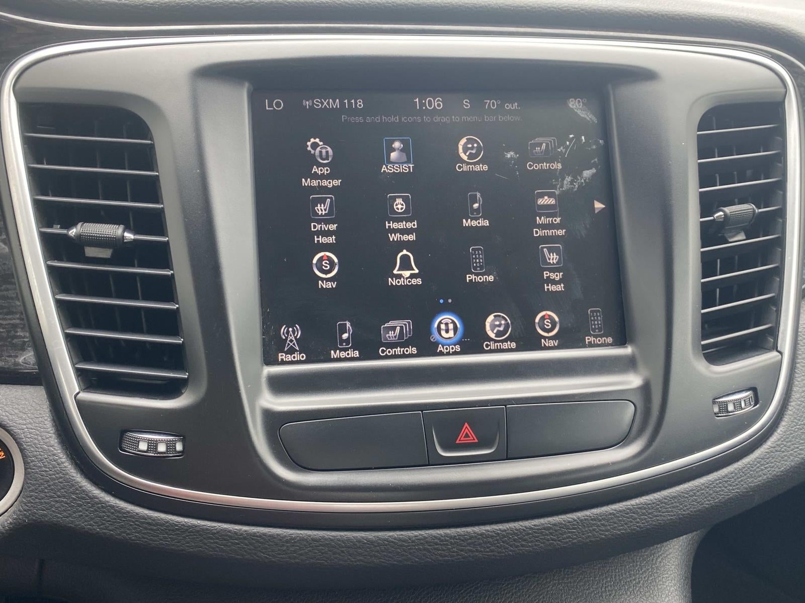 2016 Chrysler 200 4dr Sdn C AWD