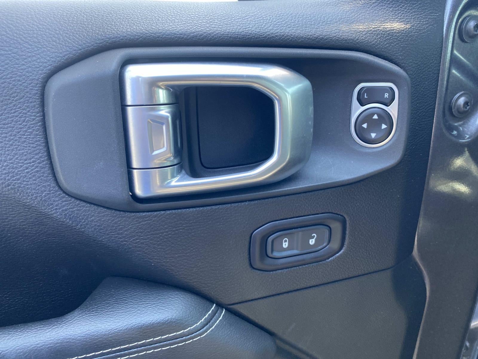 2020 Jeep Wrangler Unlimited Sahara 4x4