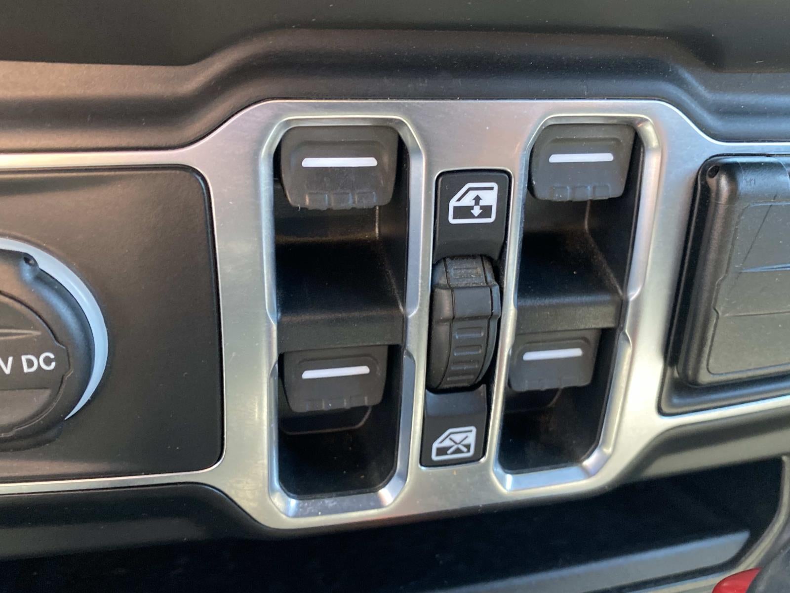 2020 Jeep Wrangler Unlimited Sahara 4x4