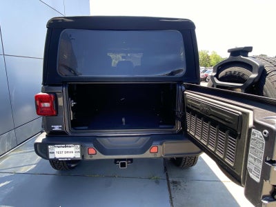 2020 Jeep Wrangler Unlimited Sahara 4x4