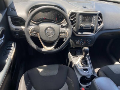 2017 Jeep Cherokee Sport FWD