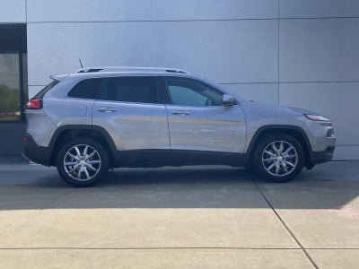 2018 Jeep Cherokee Limited FWD