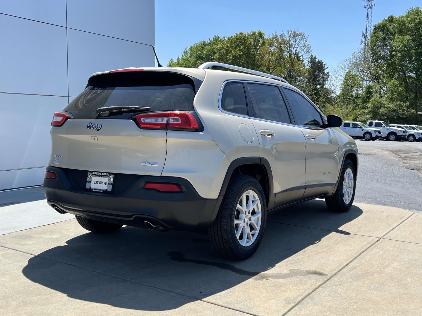 2014 Jeep Cherokee 4WD 4dr Latitude