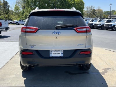 2014 Jeep Cherokee 4WD 4dr Latitude