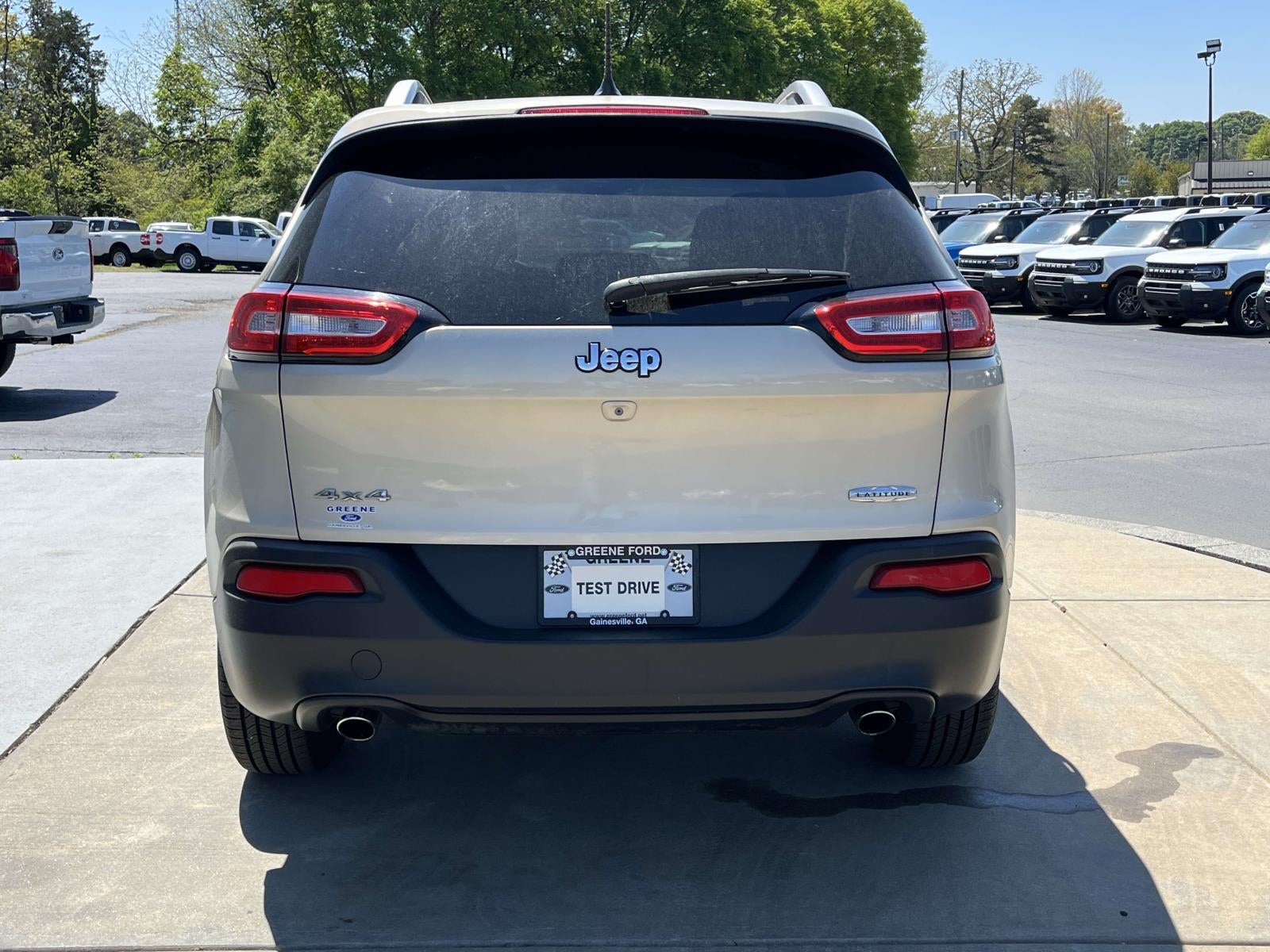 2014 Jeep Cherokee 4WD 4dr Latitude