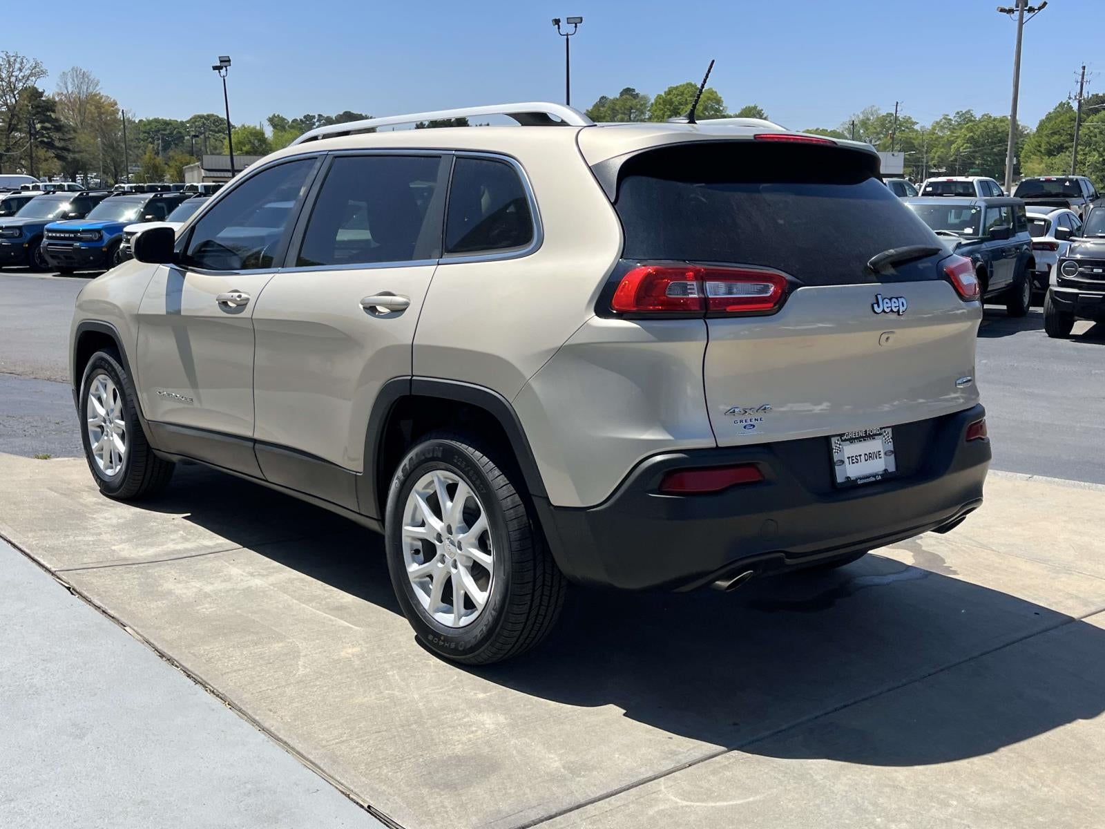 2014 Jeep Cherokee 4WD 4dr Latitude