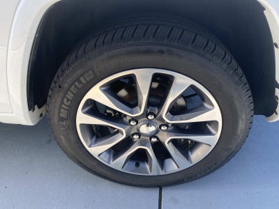 2017 Jeep Grand Cherokee Overland 4x2