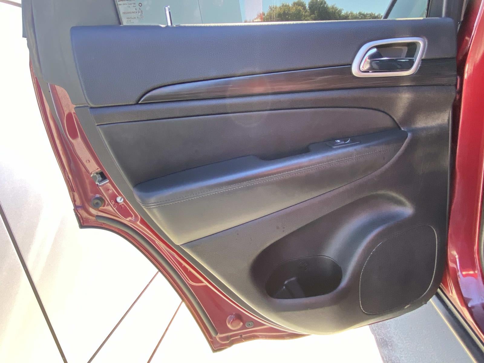 2021 Jeep Grand Cherokee Laredo X 4x4