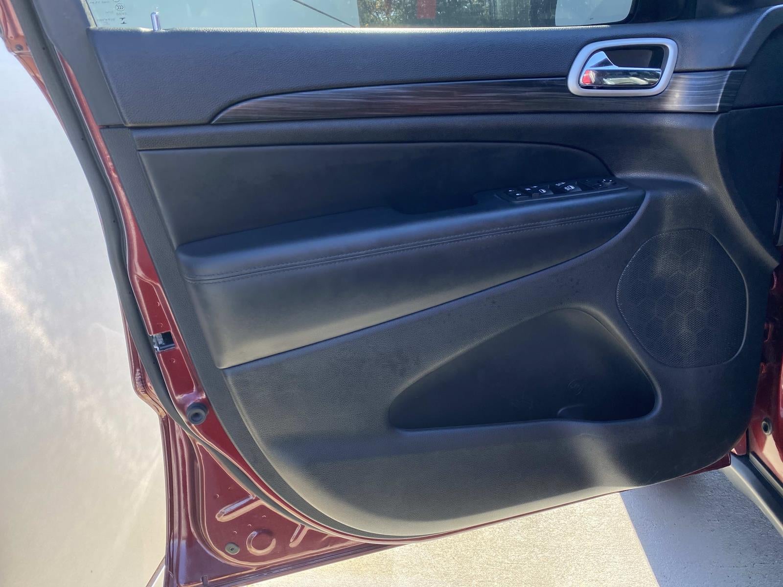 2021 Jeep Grand Cherokee Laredo X 4x4