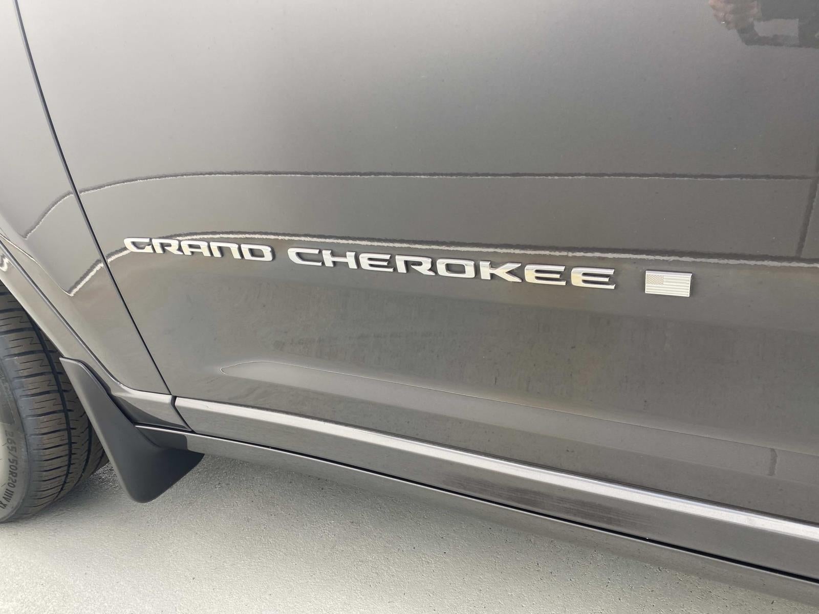 2022 Jeep Grand Cherokee Overland 4x4