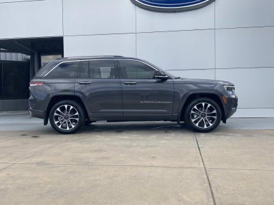 2022 Jeep Grand Cherokee Overland 4x4