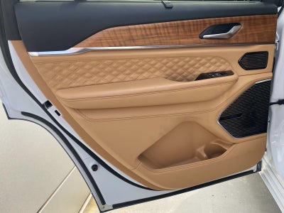 2023 Jeep Grand Cherokee L Summit Reserve 4x4