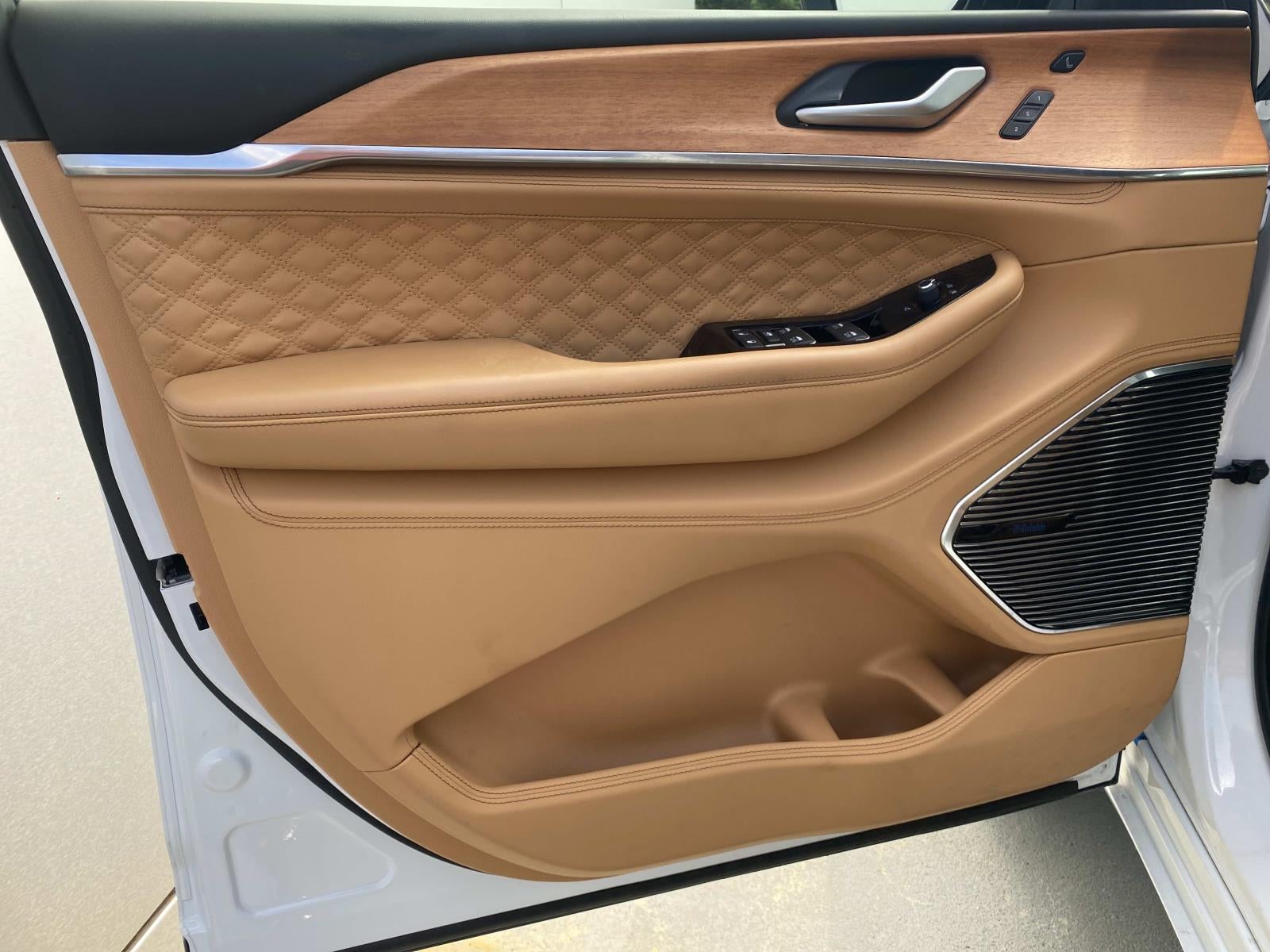 2023 Jeep Grand Cherokee L Summit Reserve 4x4