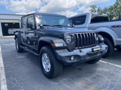 2020 Jeep Gladiator Sport