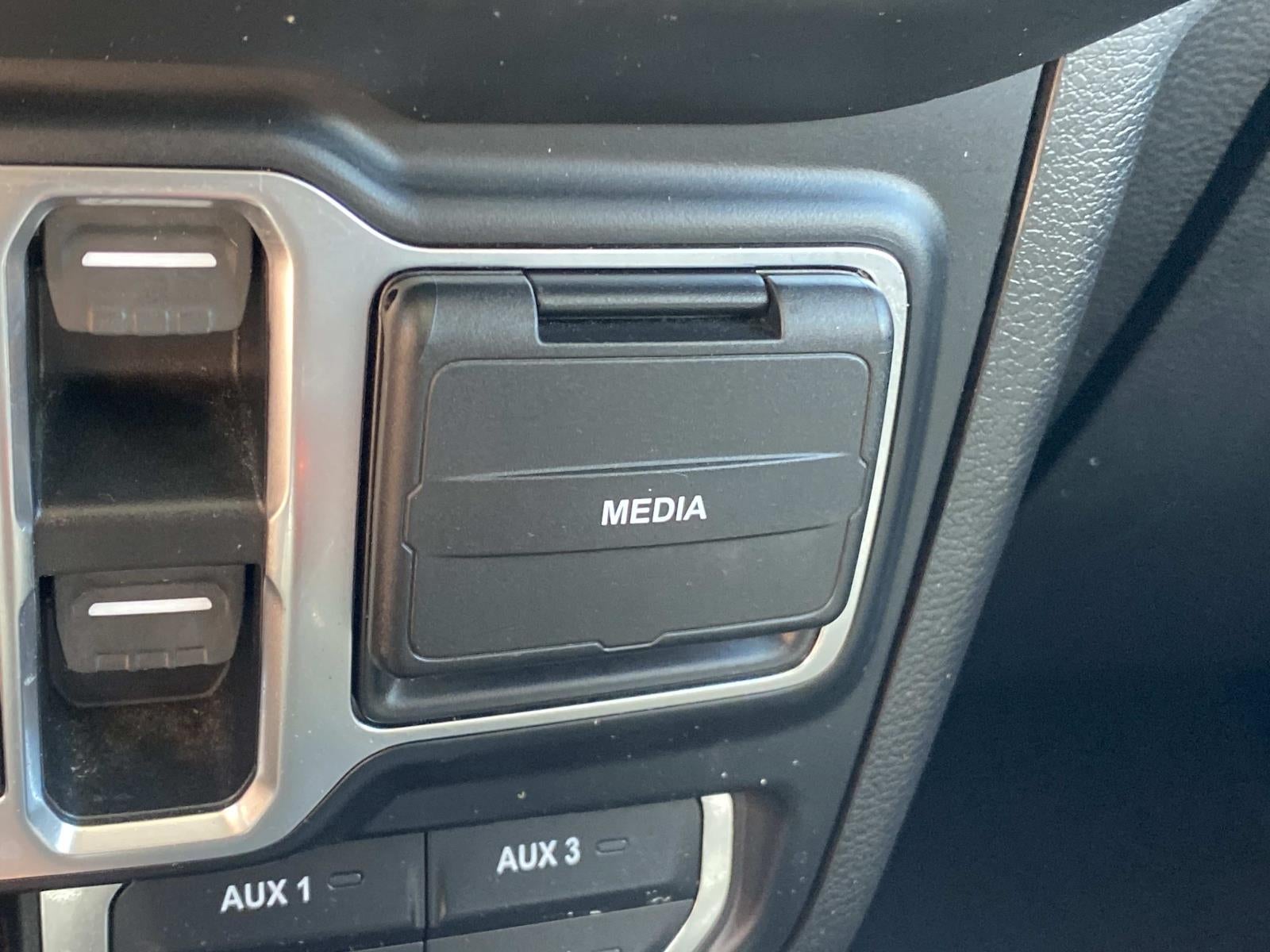 2020 Jeep Gladiator Overland 4x4