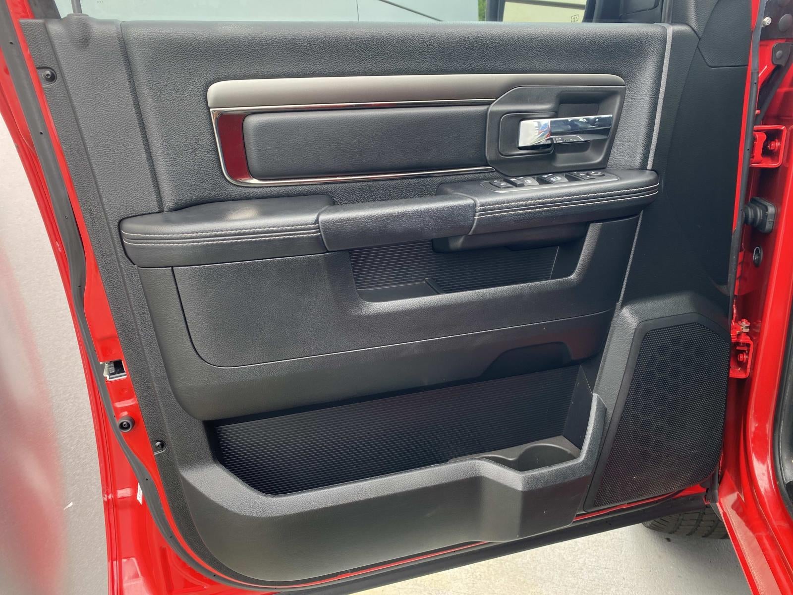2013 RAM 1500 2WD Quad Cab 140.5 Sport