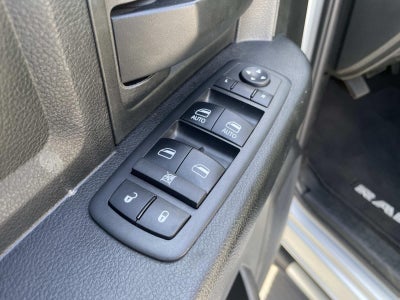 2019 RAM 1500 Classic Tradesman 4x4 Quad Cab 6'4 Box