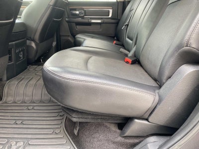 2017 RAM 1500 Laramie 4x4 Crew Cab 5'7 Box