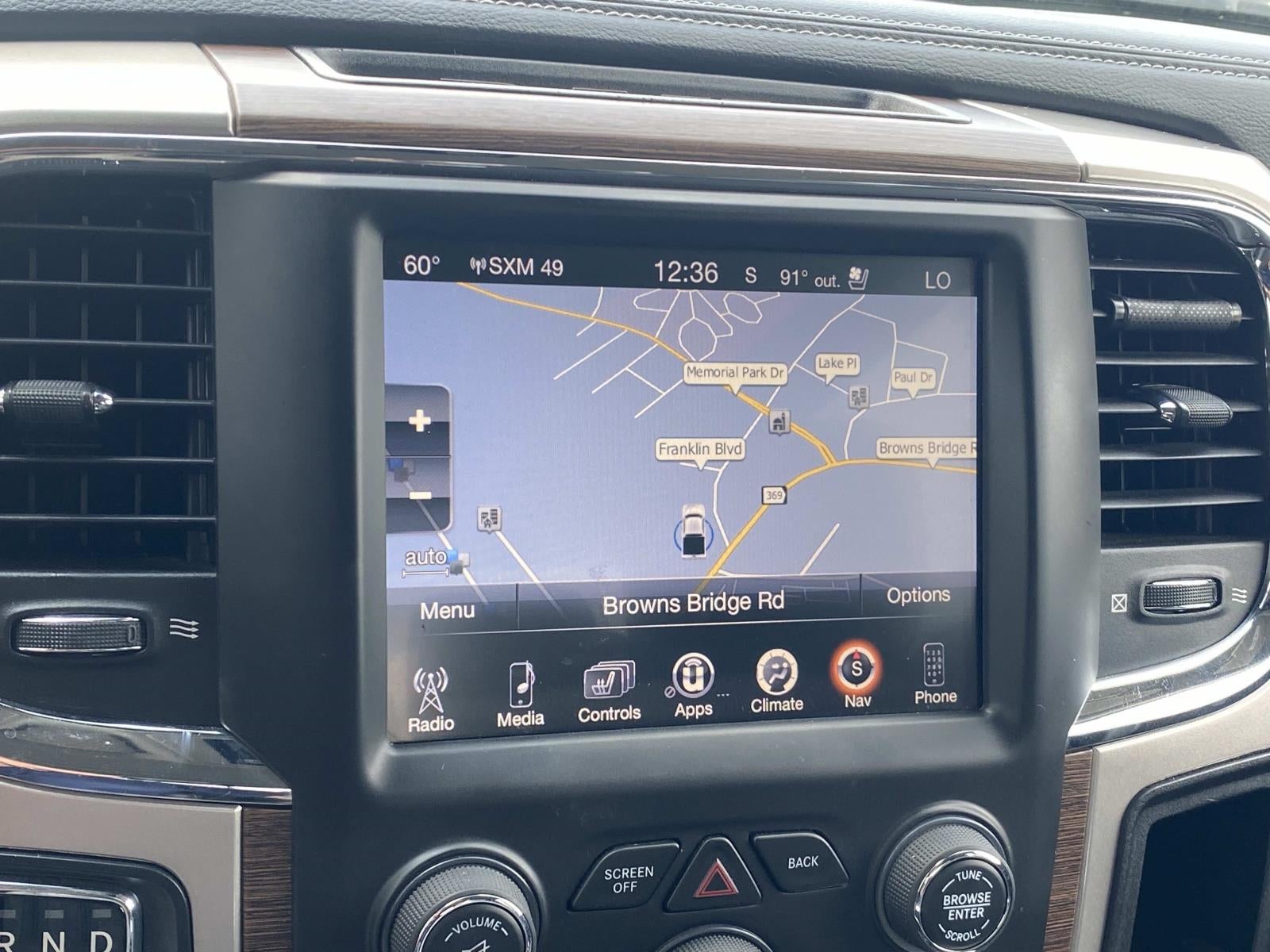 2017 RAM 1500 Laramie 4x4 Crew Cab 5'7 Box