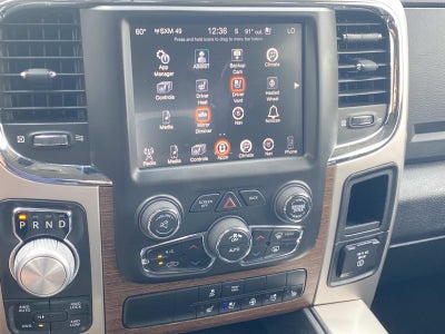 2017 RAM 1500 Laramie 4x4 Crew Cab 5'7 Box