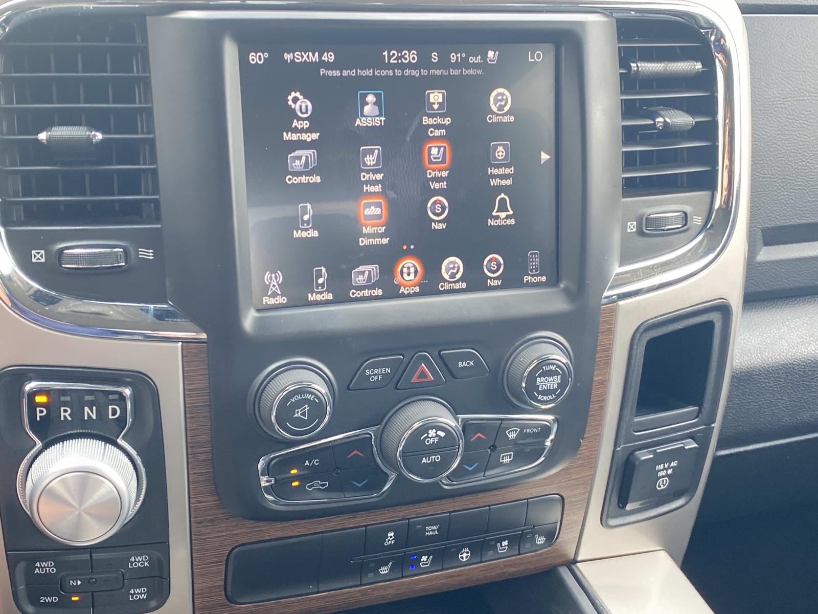 2017 RAM 1500 Laramie 4x4 Crew Cab 5'7 Box