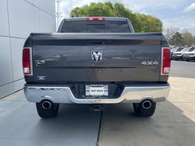 2017 RAM 1500 Laramie 4x4 Crew Cab 5'7 Box
