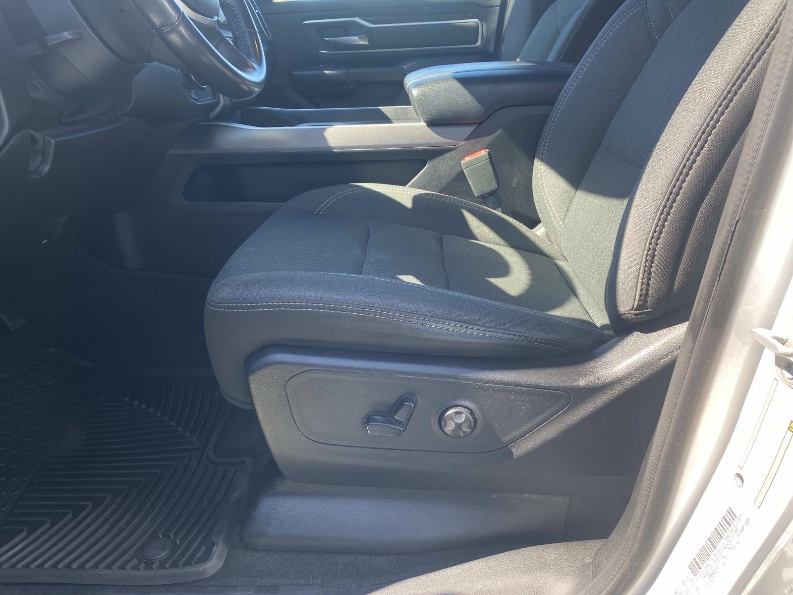 2020 RAM 1500 Big Horn 4x2 Quad Cab 6'4 Box