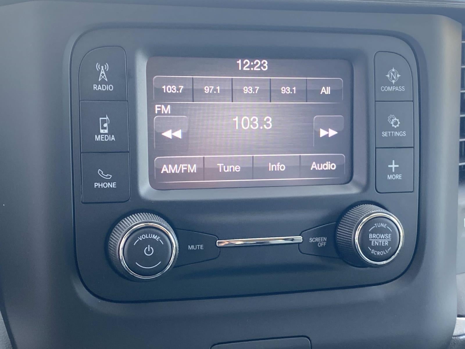 2020 RAM 1500 Big Horn 4x2 Quad Cab 6'4 Box