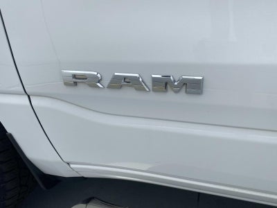 2021 RAM 1500 Big Horn 4x2 Crew Cab 5'7 Box