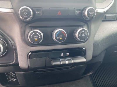 2021 RAM 1500 Big Horn 4x2 Crew Cab 5'7 Box