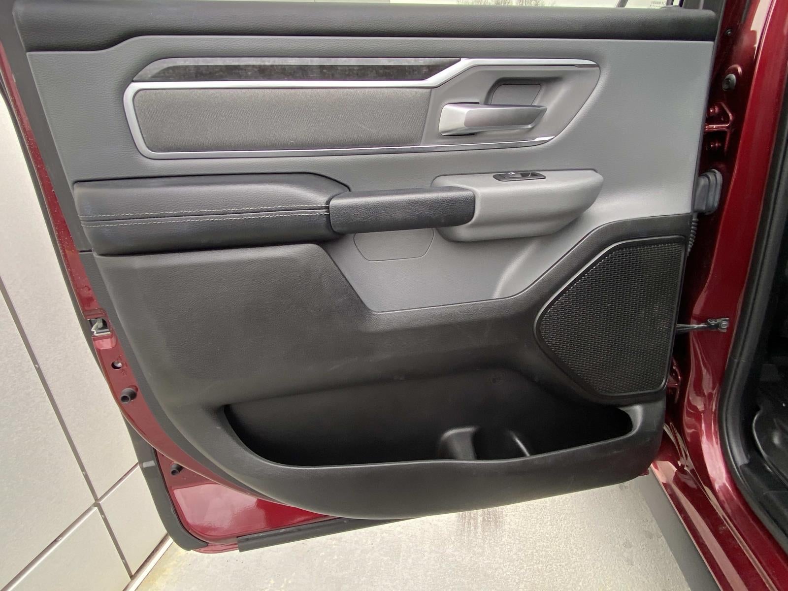 2019 RAM 1500 Big Horn/Lone Star 4x2 Crew Cab 5'7 Box