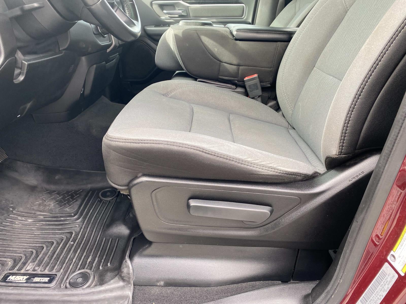 2019 RAM 1500 Big Horn/Lone Star 4x2 Crew Cab 5'7 Box