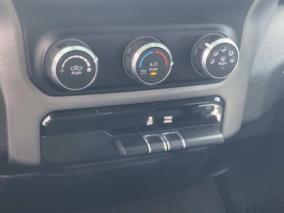 2019 RAM 1500 Big Horn/Lone Star 4x2 Crew Cab 5'7 Box