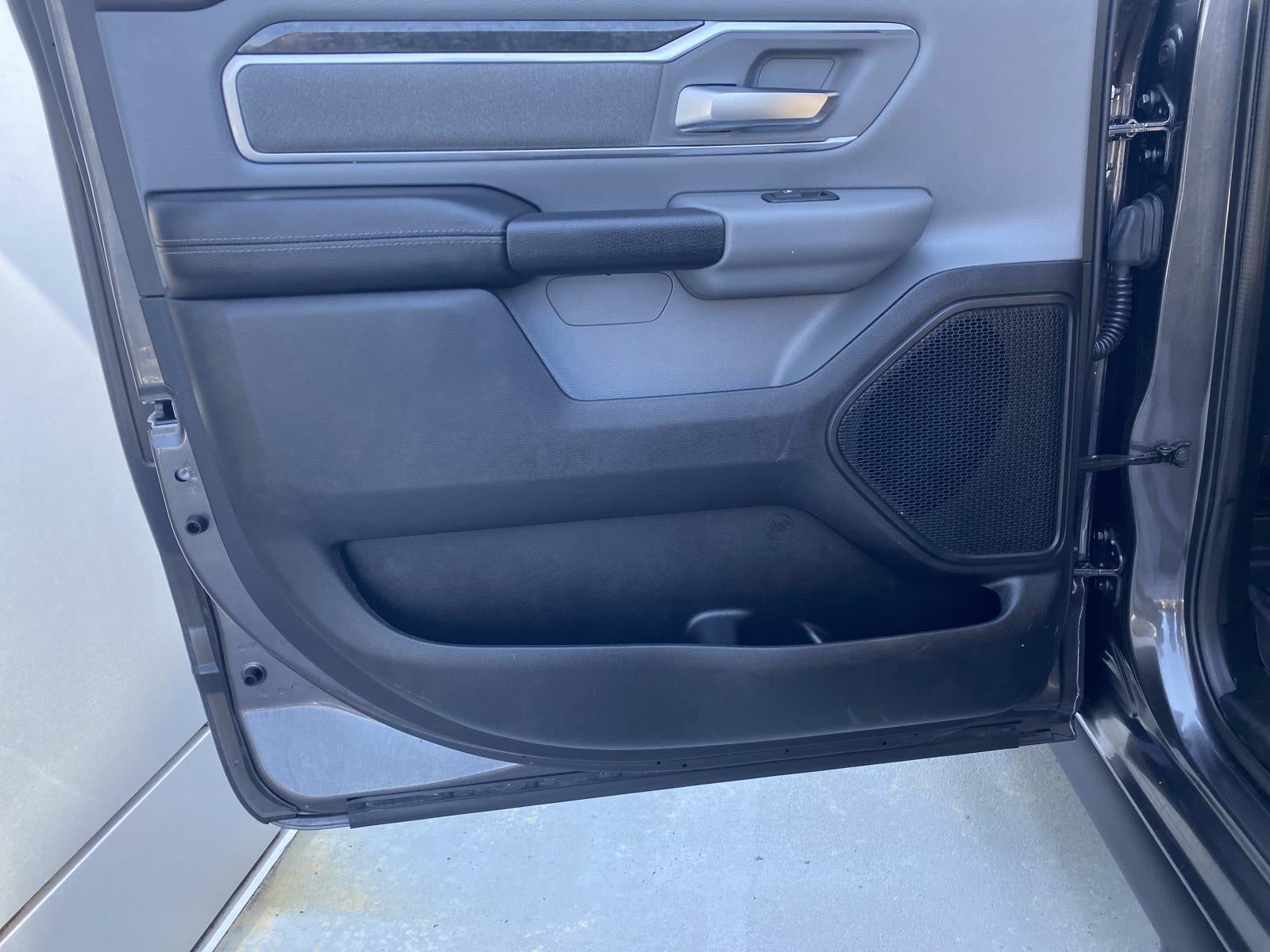 2019 RAM 1500 Big Horn/Lone Star 4x2 Crew Cab 5'7 Box