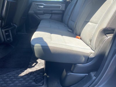 2019 RAM 1500 Big Horn/Lone Star 4x2 Crew Cab 5'7 Box