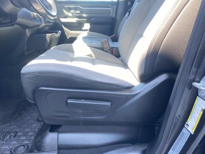 2019 RAM 1500 Big Horn/Lone Star 4x2 Crew Cab 5'7 Box
