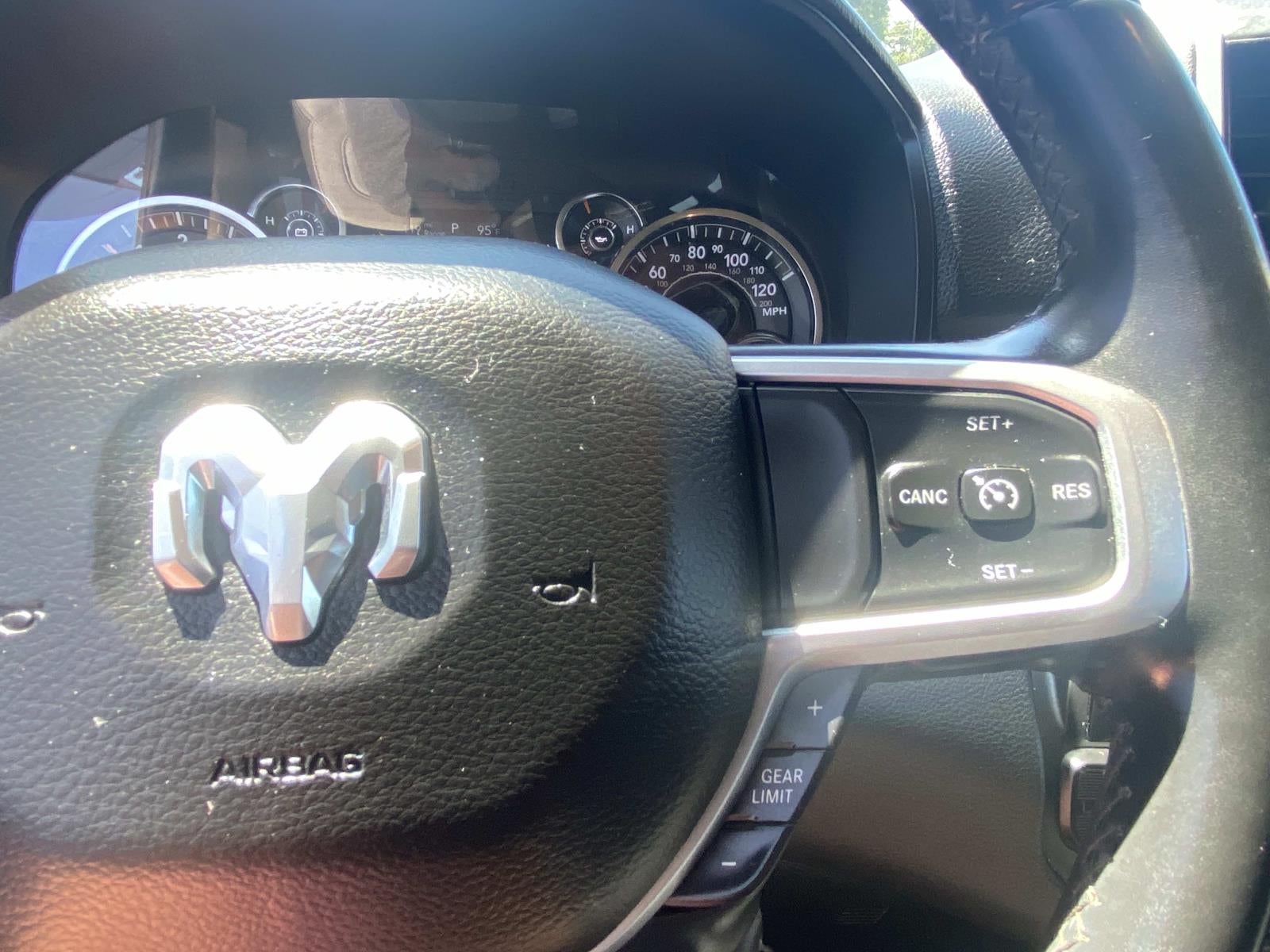 2019 RAM 1500 Big Horn/Lone Star 4x2 Crew Cab 5'7 Box