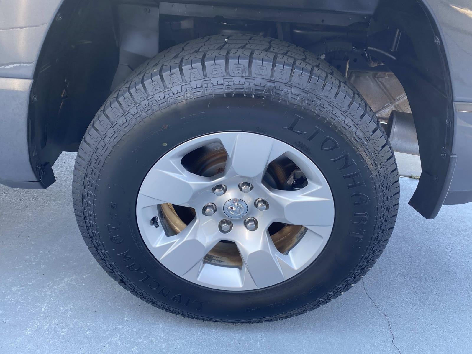 2019 RAM 1500 Big Horn/Lone Star 4x2 Crew Cab 5'7 Box