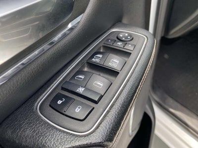 2024 RAM 1500 Laramie 4x2 Crew Cab 5'7 Box