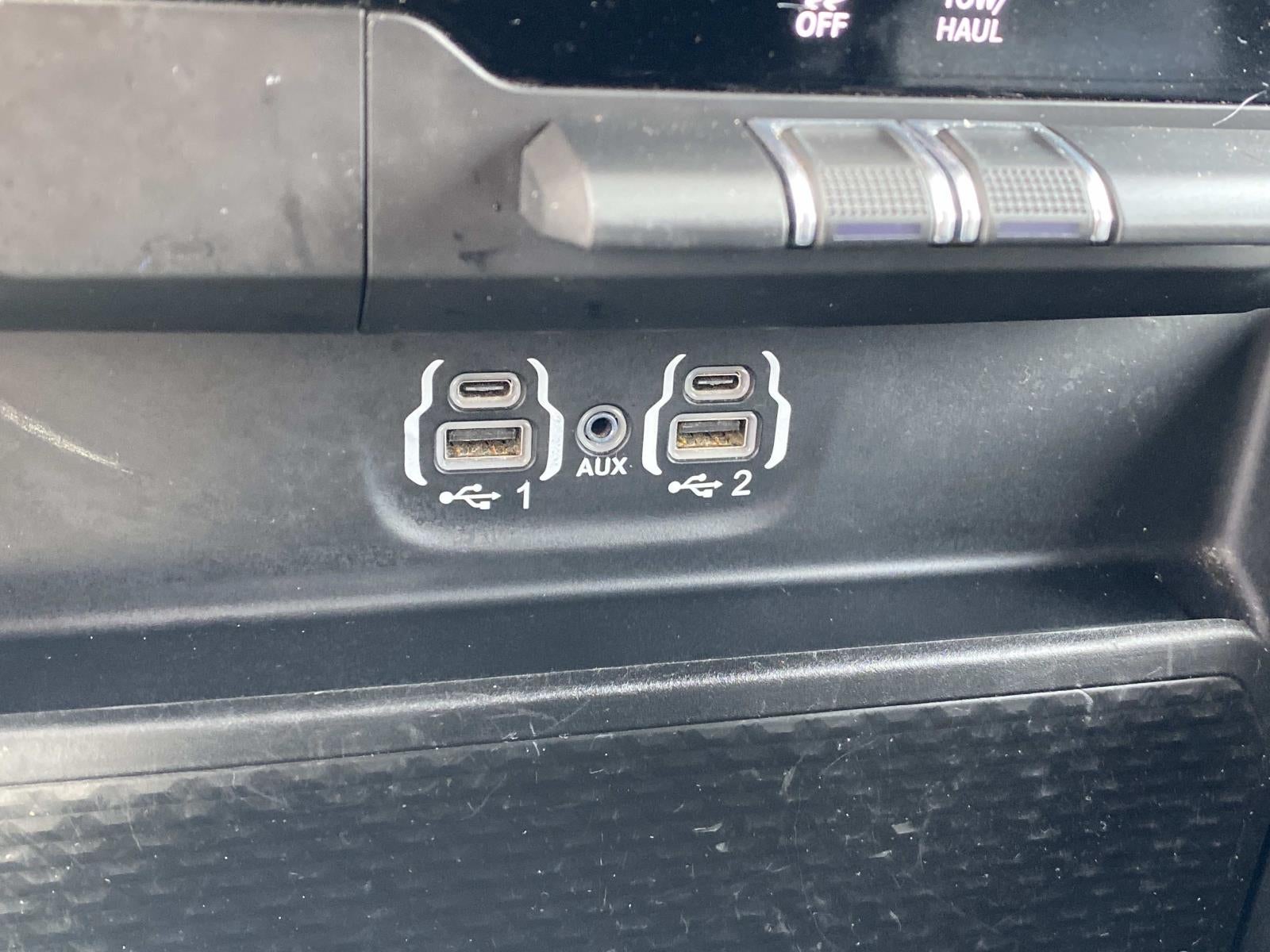 2024 RAM 1500 Laramie 4x2 Crew Cab 5'7 Box